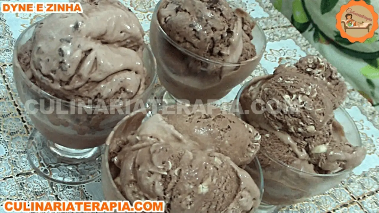 Sorvete de Chocolate Super Cremoso